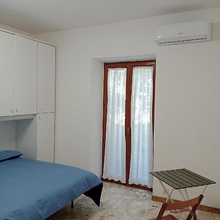 Bici Grill Decimo Miglio Aeroporto Ciampino Francigena Country House Bagian luar foto