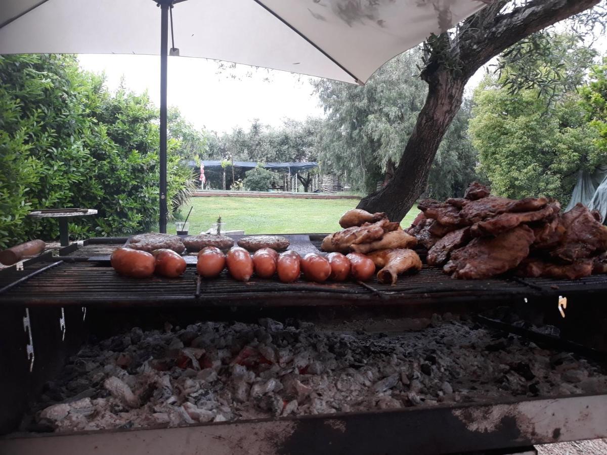 Bici Grill Decimo Miglio Aeroporto Ciampino Francigena Country House Bagian luar foto