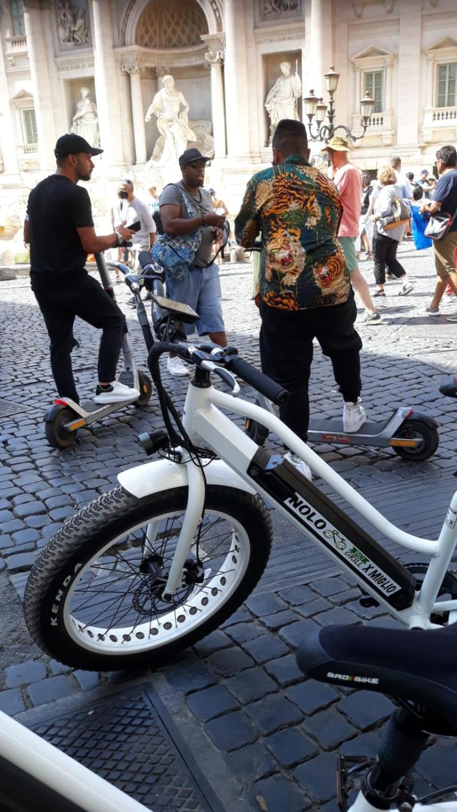 Bici Grill Decimo Miglio Aeroporto Ciampino Francigena Country House Bagian luar foto